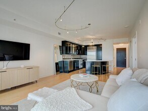 1111 19th St N in Arlington, VA - Building Photo - Building Photo