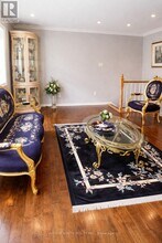 1533 Burningtree Ct in Ottawa, ON - Building Photo - Building Photo