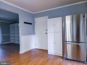 11616 Vantage Hill Rd in Reston, VA - Building Photo - Building Photo
