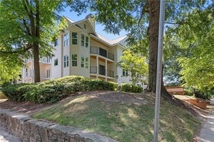855 Piedmont Ave NE in Atlanta, GA - Building Photo