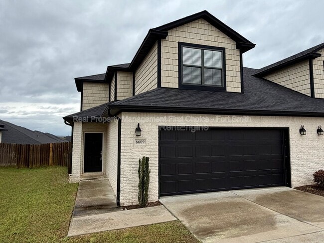 property at 6609 Leightyn Ln