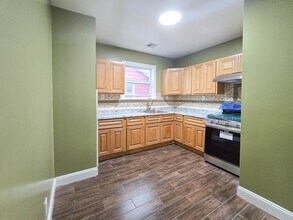 226 Renner Ave in Newark, NJ - Building Photo - Building Photo