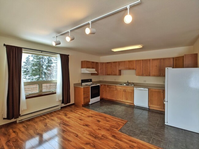 property at 3571 Greenwood Ave