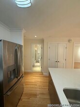 1443 Beacon St in Brookline, MA - Foto de edificio - Building Photo