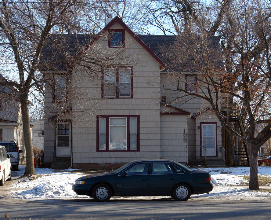 1333 24th St in Des Moines, IA - Building Photo