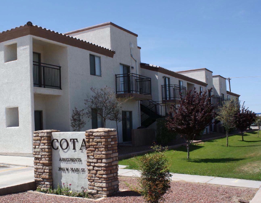 Cota Apartments in Thatcher, AZ - Foto de edificio