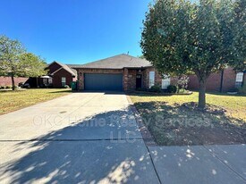 4832 Rocky Rd in Yukon, OK - Building Photo