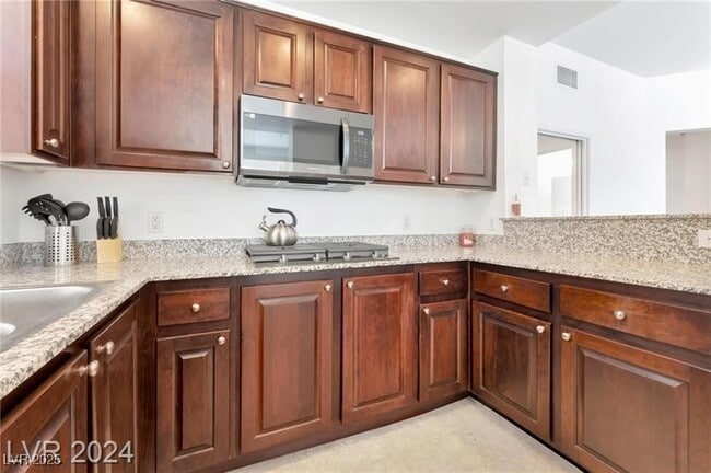 property at 47 E Agate Ave
