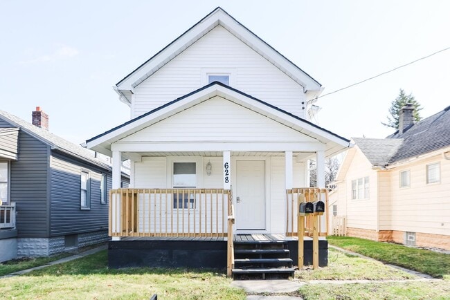 property at 628 Evesham Ave