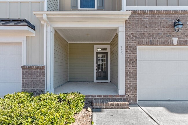 629 Briarcliff St in Apex, NC - Building Photo - Building Photo