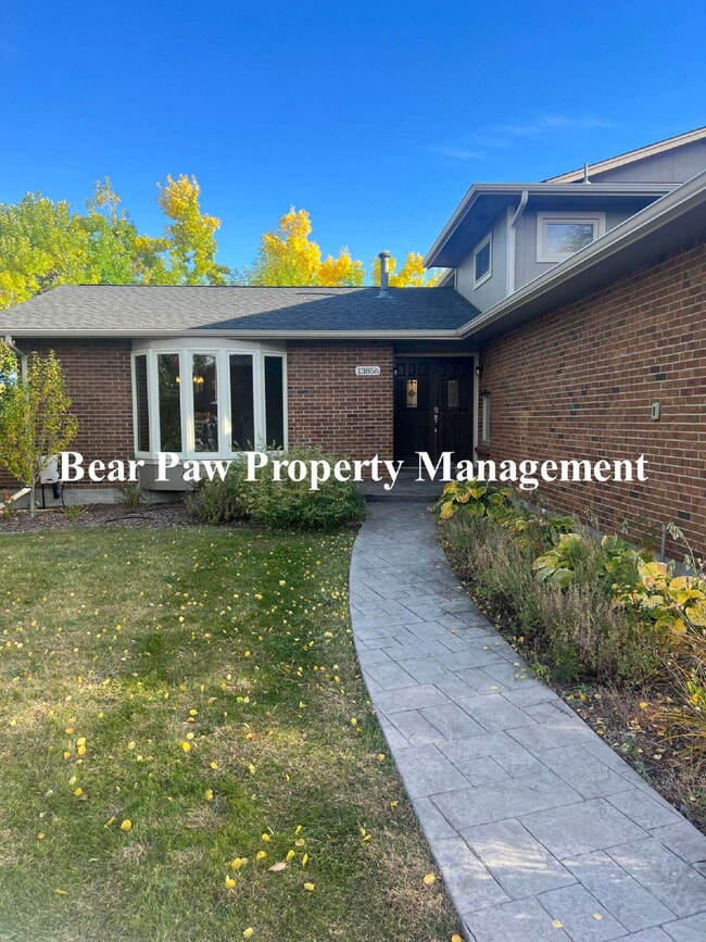 13856 W 2nd Ave in Golden, CO - Building Photo - Building Photo