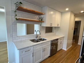 6 St Claire Ln NE in Atlanta, GA - Building Photo - Building Photo