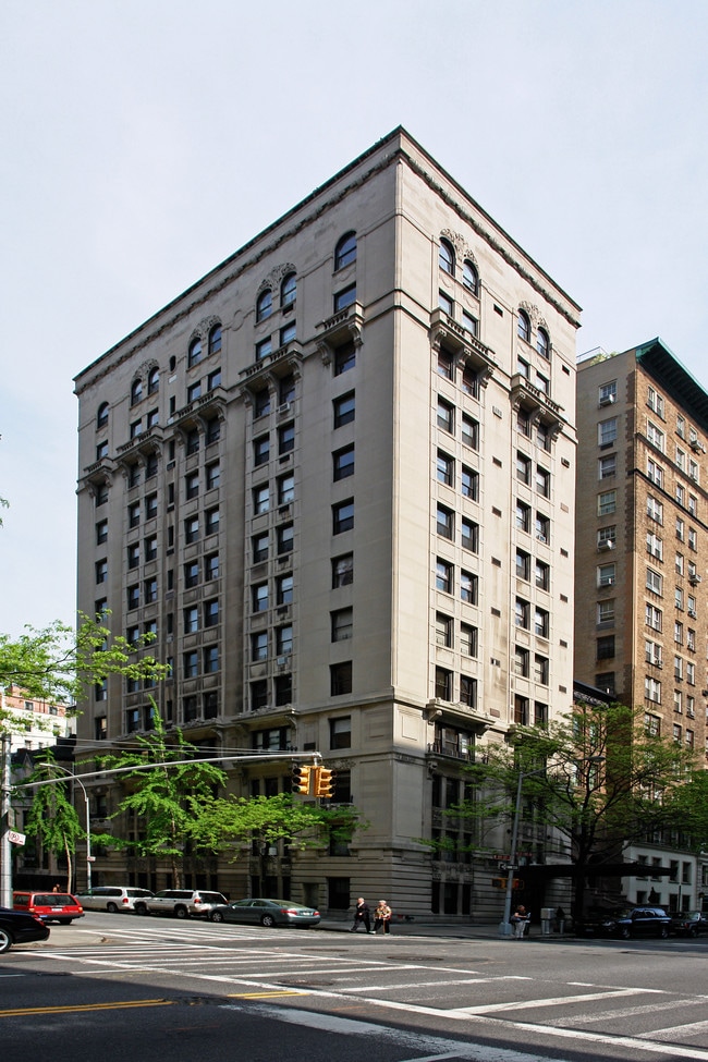 601 West End Ave in New York, NY - Foto de edificio - Building Photo