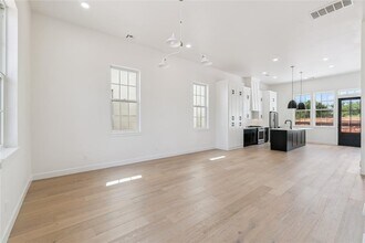 18814 Selah Wy in Norman, OK - Building Photo - Building Photo