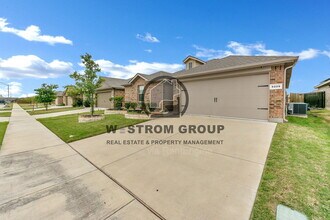 9209 Leveret Ln in Fort Worth, TX - Building Photo - Building Photo