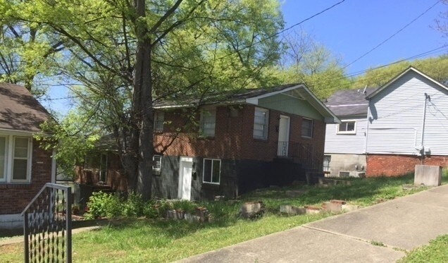 1249 2nd Ave S-Unit -B in Nashville, TN - Building Photo - Building Photo