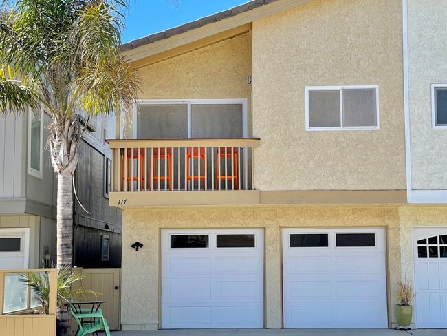 117 La Brea St in Oxnard, CA - Building Photo - Building Photo
