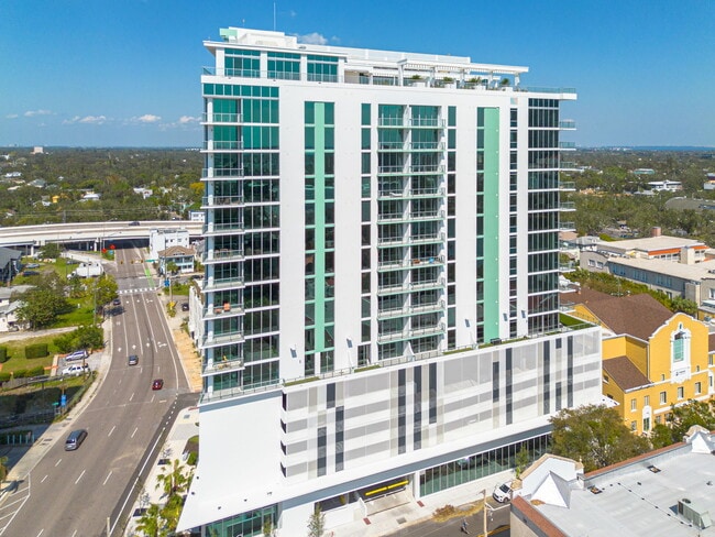 777 3rd Ave N, Unit 1507 in St. Petersburg, FL - Building Photo - Building Photo
