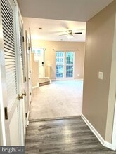 21057 Pickerelweed Terrace in Ashburn, VA - Building Photo - Building Photo