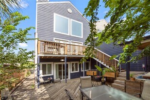 2415 Dunlavy St in Houston, TX - Building Photo