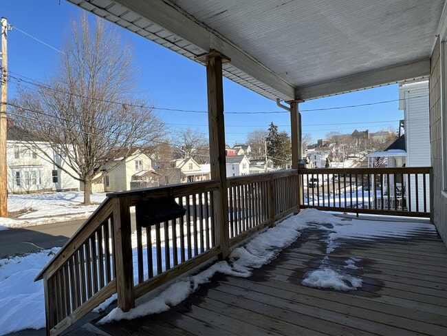 1950 Bennett St in Dubuque, IA - Building Photo - Building Photo