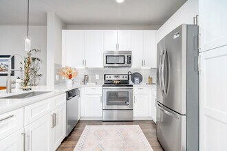 The Can Plant Residences at Pearl in San Antonio, TX - Building Photo - Building Photo