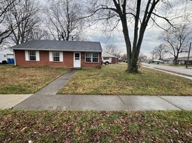 2228 Belmont Dr in Owensboro, KY - Building Photo