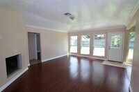 13819 Clark Towne Rd photo'