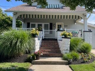220 13th Ave in Belmar, NJ - Foto de edificio