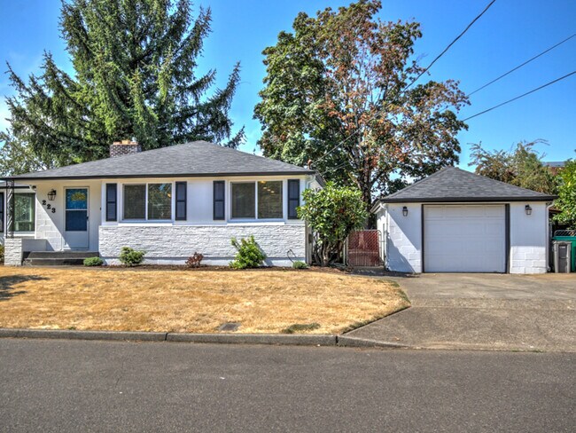 property at 223 NE 103rd Ave