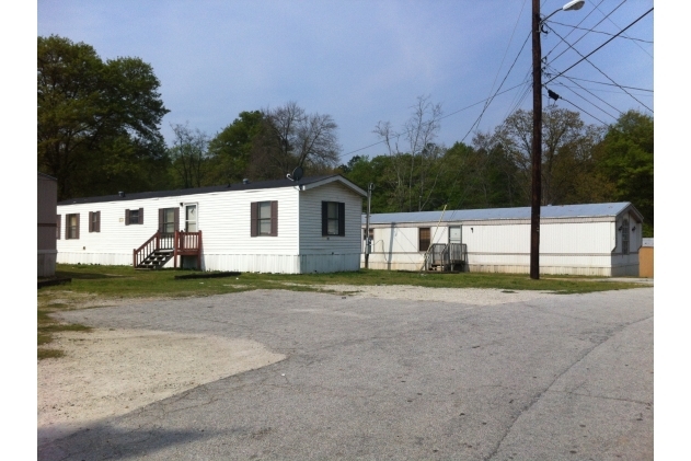 466 N Leard St in Hartwell, GA - Foto de edificio - Building Photo