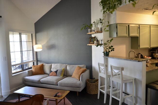 4789 White Rock Cir, Unit C in Boulder, CO - Building Photo - Building Photo