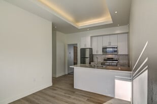 3253 Fairfax St in Eau Claire, WI - Building Photo