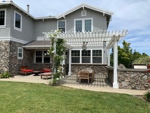 4455 Tosca Ct in Pleasanton, CA - Building Photo - Building Photo