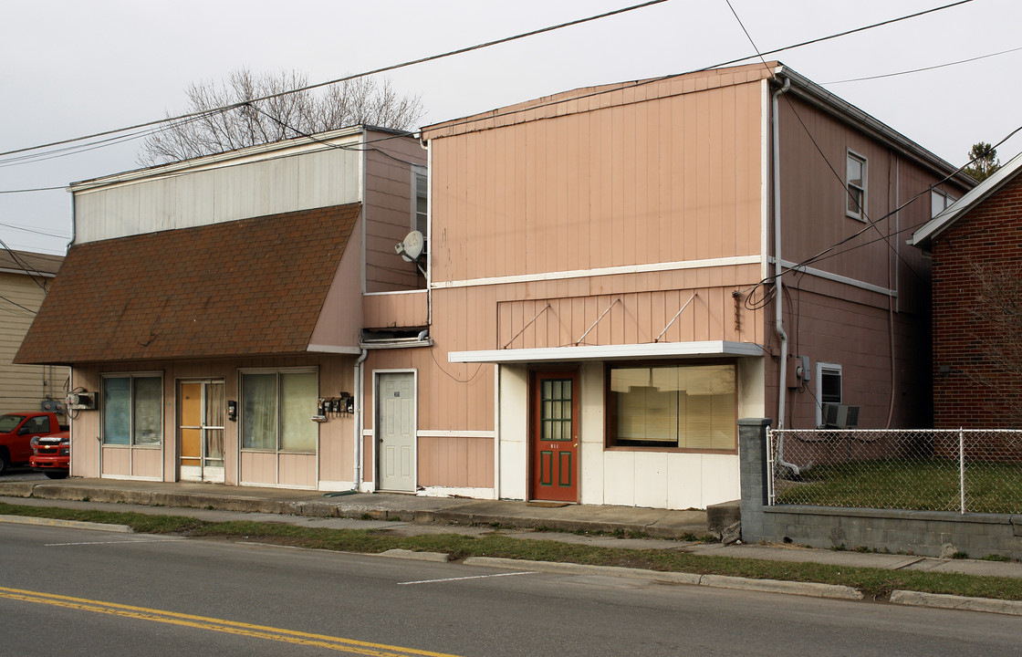 307-311 Thorn St in Princeton, WV - Building Photo