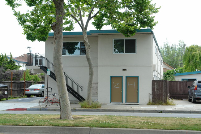 1213 San Pablo Ave in Albany, CA - Building Photo - Building Photo