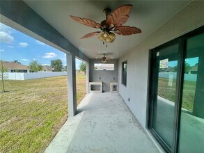 2027 NW 16th Pl in Cape Coral, FL - Building Photo - Building Photo