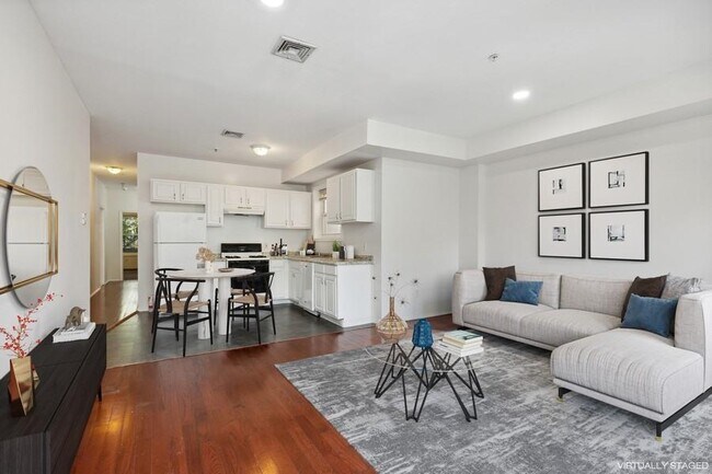 64 James St in Newark, NJ - Foto de edificio - Building Photo