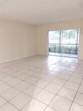 409 Gardens Dr in Pompano Beach, FL - Building Photo - Building Photo