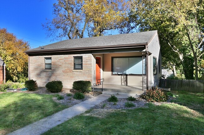 property at 1025 N 50th Ave