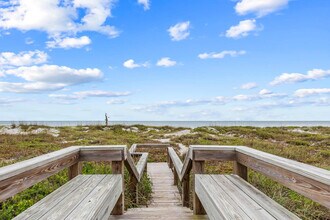 1145 S Atlantic Ave in Cocoa Beach, FL - Building Photo - Building Photo