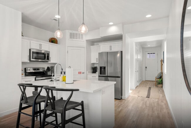 property at 569 Richland Vly St