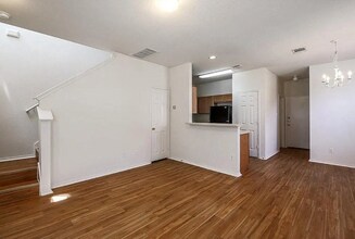 13804 Harris Ridge Blvd in Pflugerville, TX - Building Photo - Building Photo