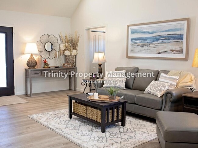 110 Edison St in Nutter Fort, WV - Building Photo - Building Photo