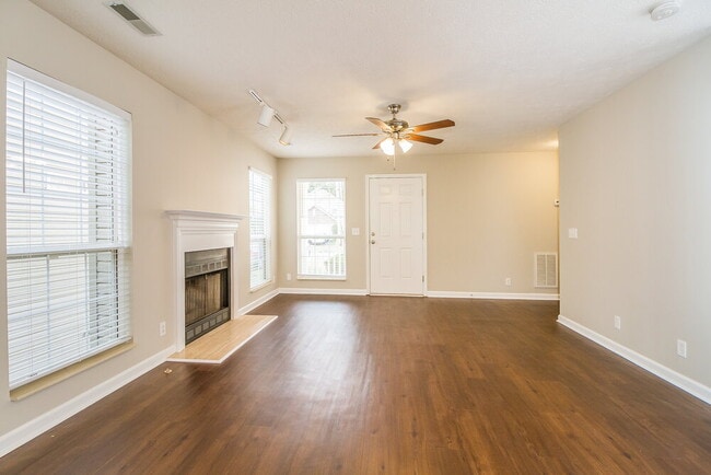 3544 Glenfalls Dr in Nashville, TN - Building Photo - Building Photo
