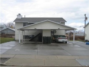 Oquirrh Apartments in Tooele, UT - Building Photo - Building Photo