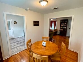 618 Dunkley Dr in Houston, TX - Foto de edificio - Building Photo