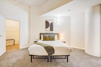 50 N Illinois St in Indianapolis, IN - Building Photo - Building Photo