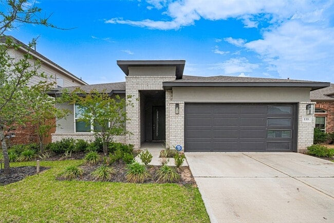 property at 133 Aurora Spgs Dr
