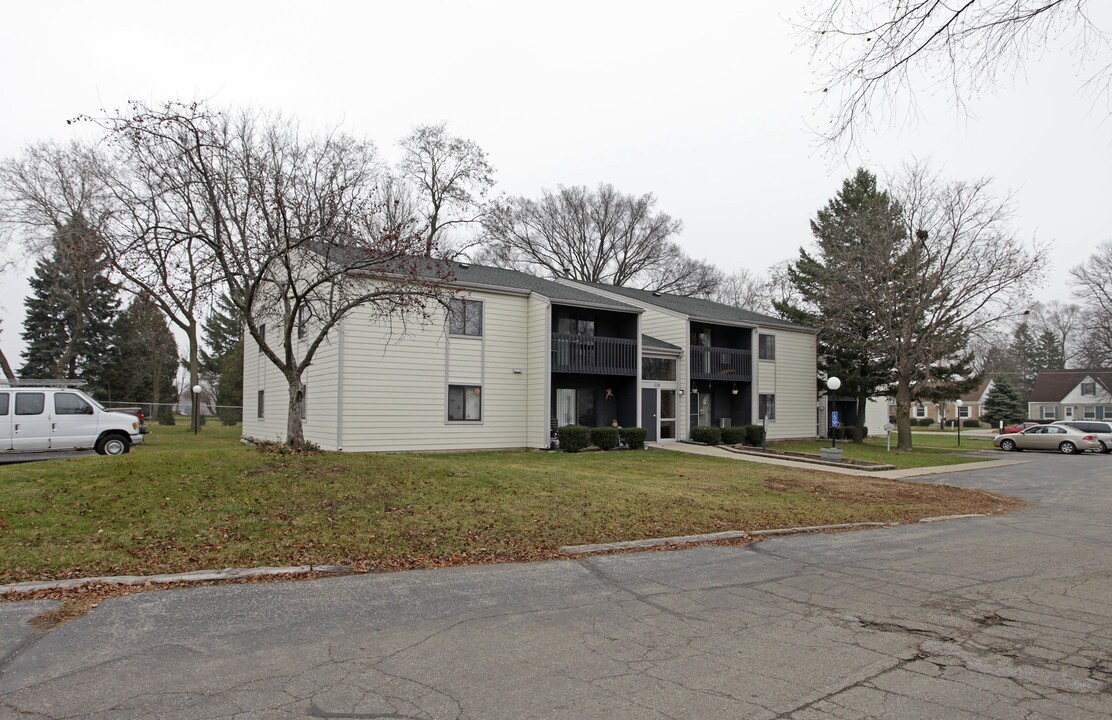 Village Apartments in Walworth, WI - Building Photo